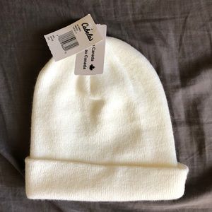 White beanie